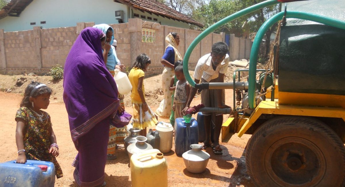 collecting_drinking_water